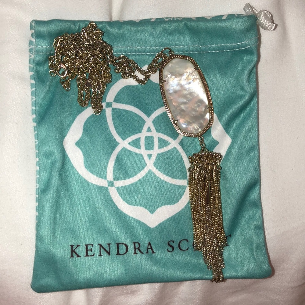 Kendra Scott Necklace
